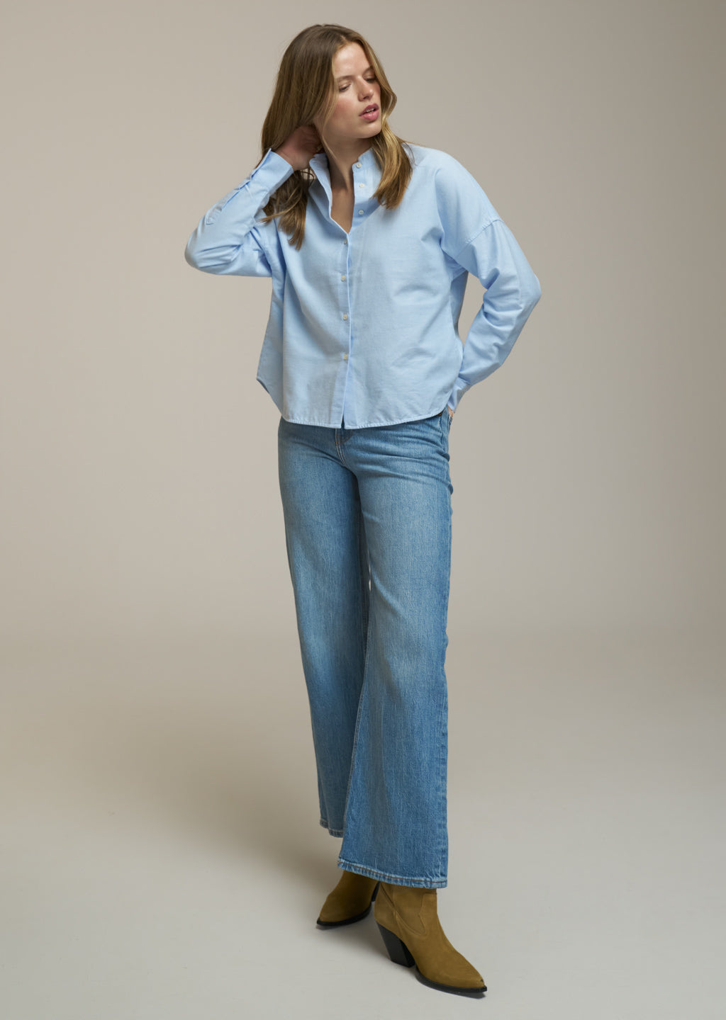 0039 Italy Bluse - LUCY RAW - hell blau