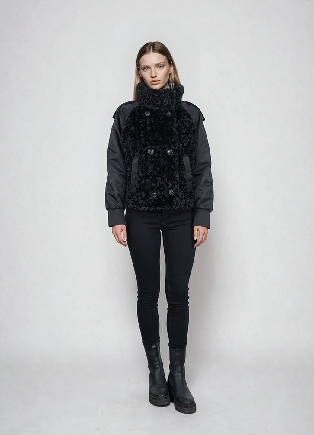 Blonde no.8  LONDON - schwarz